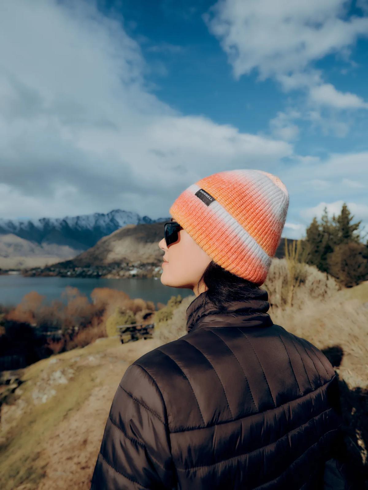 Camellia Ridge Beanie