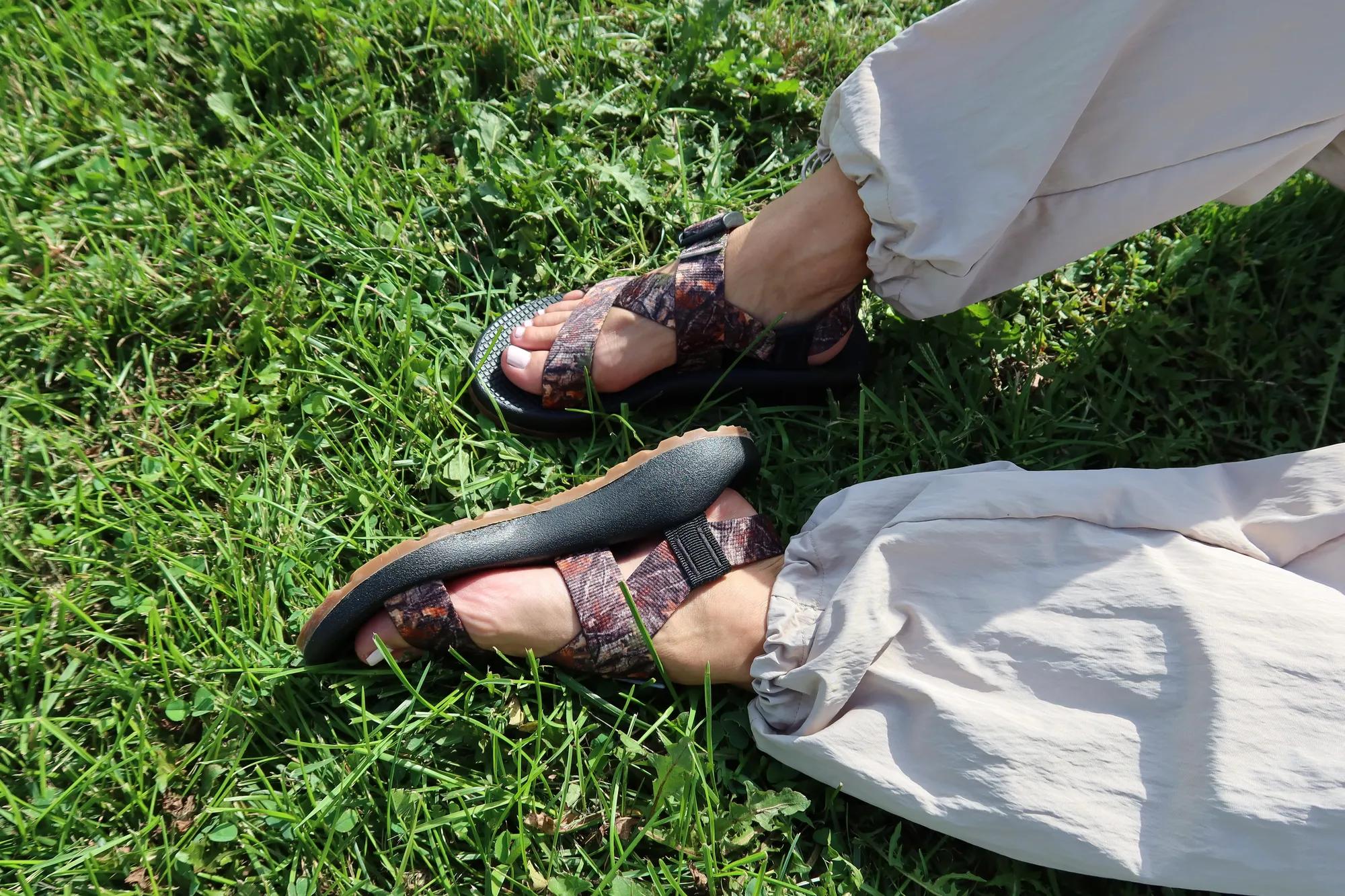 Mega Z/1 Wide-Strap Classic Sandal, OG Camo, dynamic 6