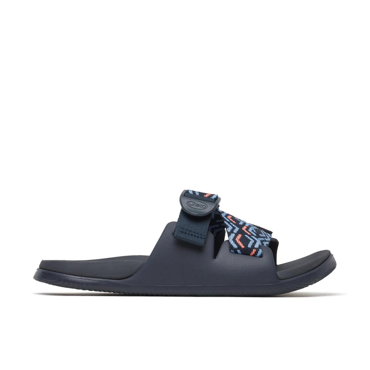 Chillos Slide, Geo Blue, dynamic 1