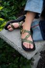 Z/1 Classic Sandal - Limited Edition, Folk Flower Avo, dynamic 2