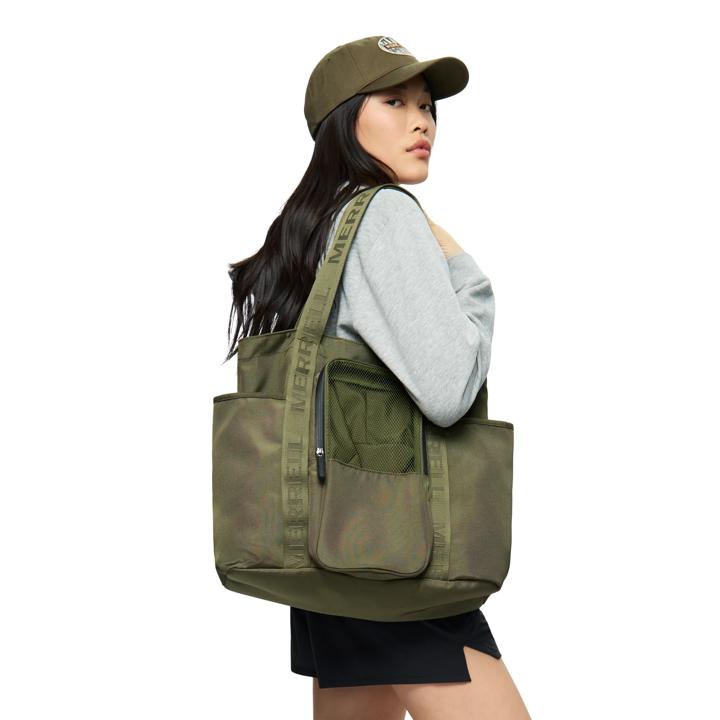 Reed Tote With Shoe Holder, Loden, dynamic