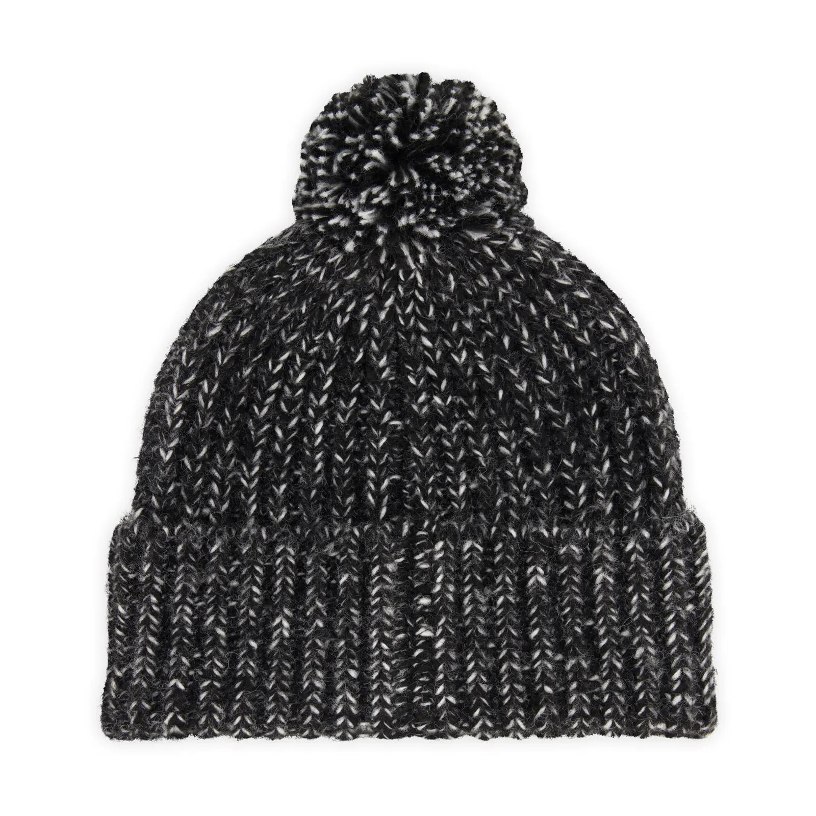 Avalea Chunky Yarn Beanie