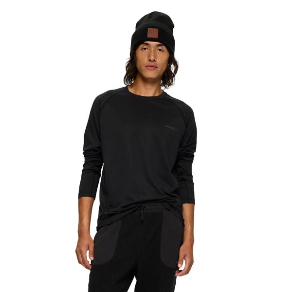 Tech Long Sleeve Tee, Black, dynamic