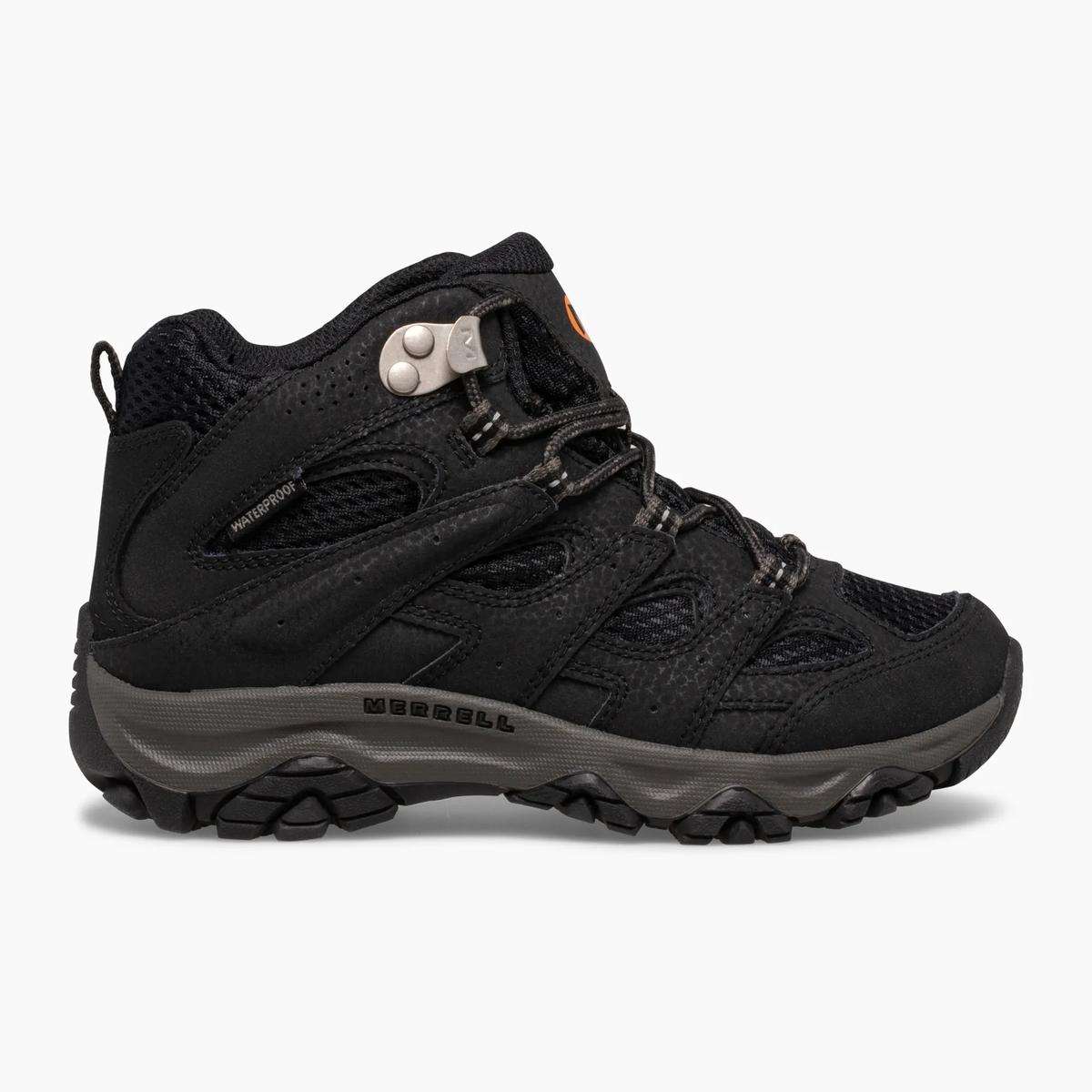 Moab 3 Mid Waterproof Boot, Black, dynamic 1