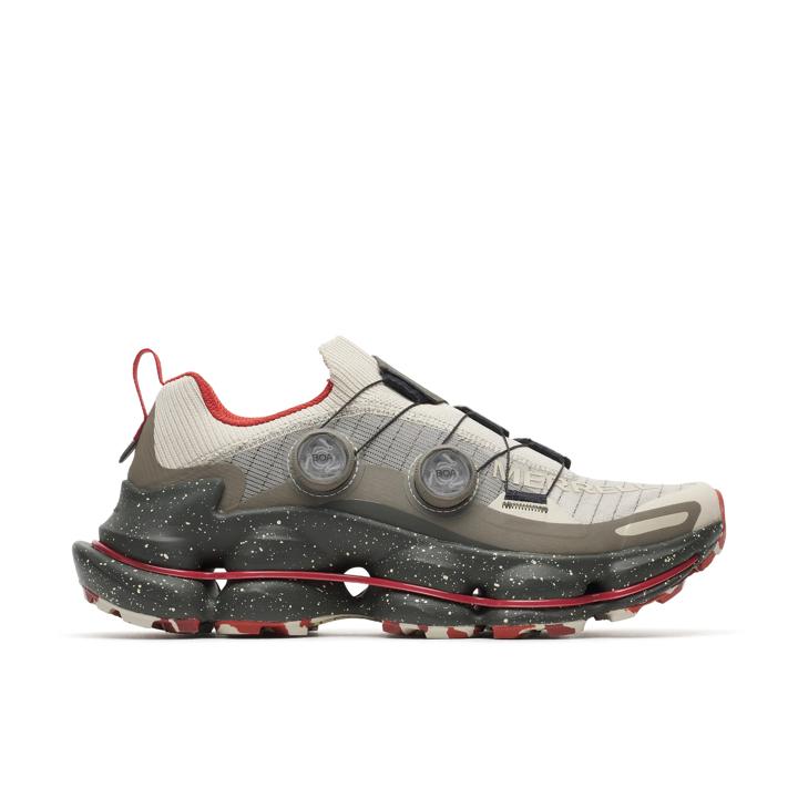 SpeedArc Surge BOA&reg;, Basalt, dynamic