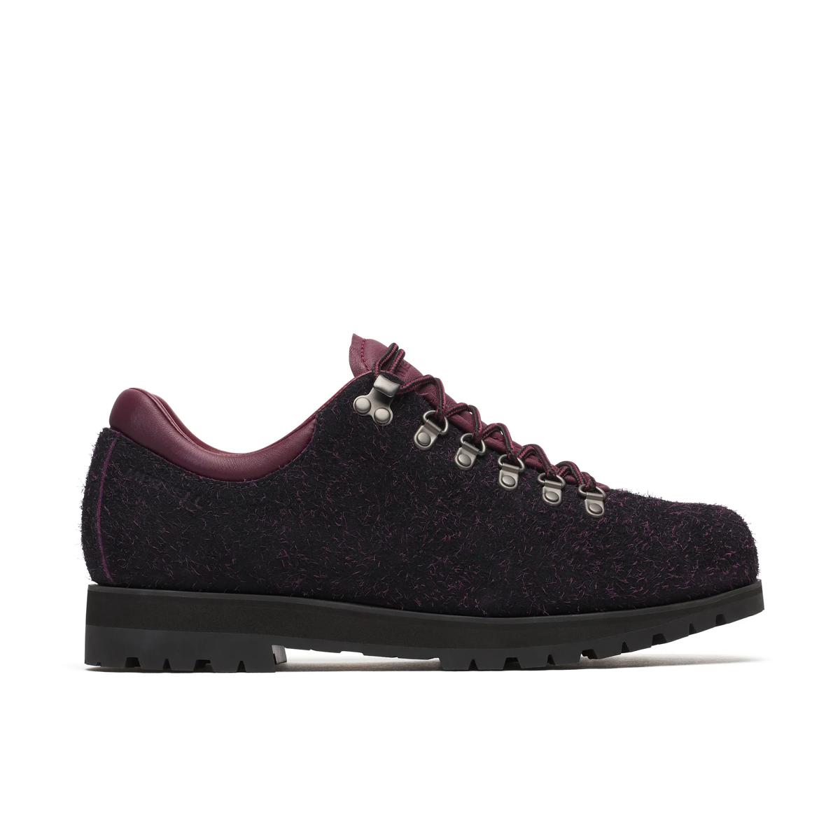 Wilderness, Dark Cherry, dynamic 1