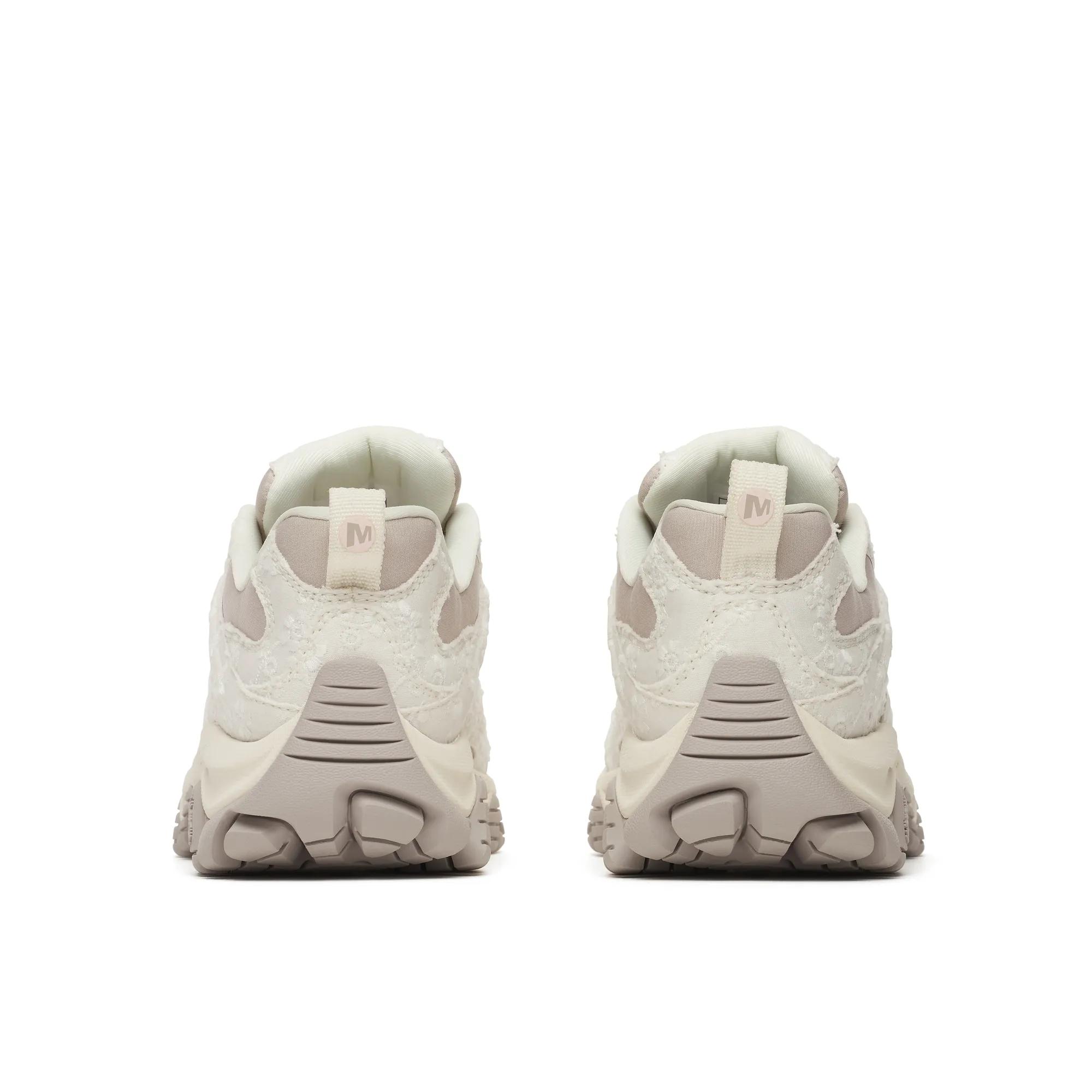 Moab 3 Allure, Eggshell, dynamic 4