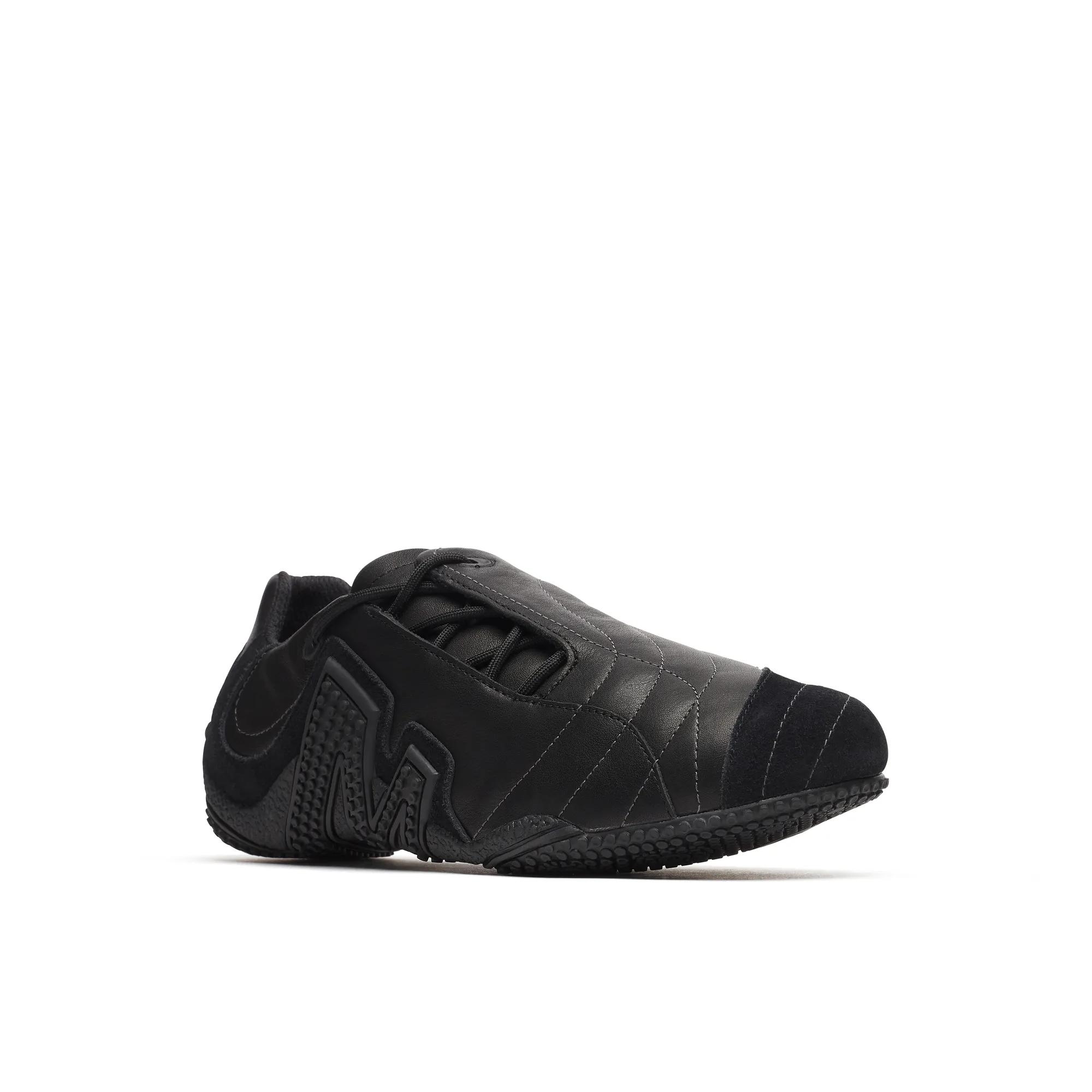 1TRL Relay Web, Black, dynamic 2