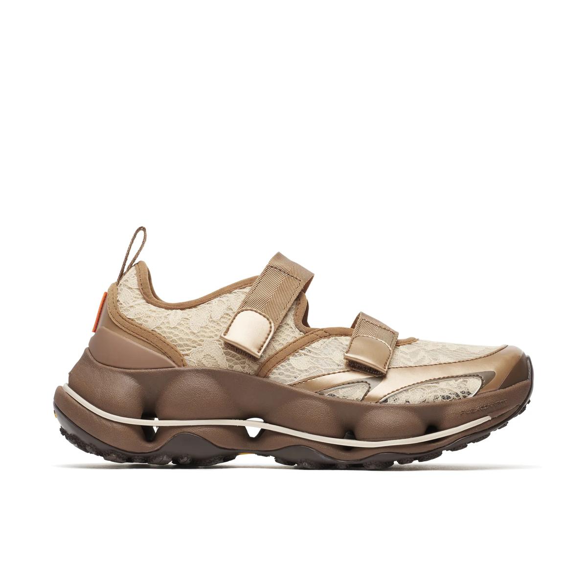 SpeedARC Trek Mary Jane, Nougat, dynamic 1