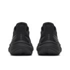 Triumph 24, Triple Black, dynamic 4