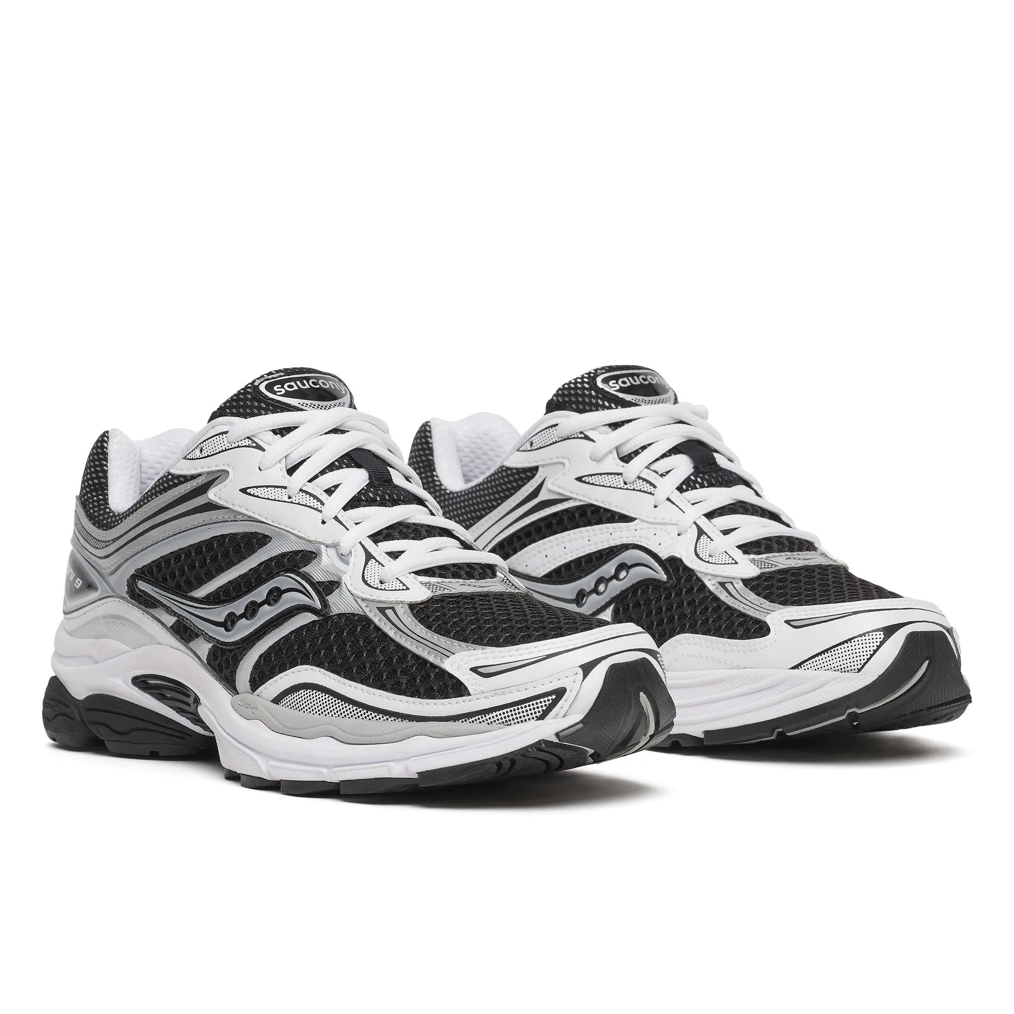 ProGrid Omni 9, Black | White, dynamic 2