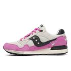 Shadow 5000, Almond | Black, dynamic 3