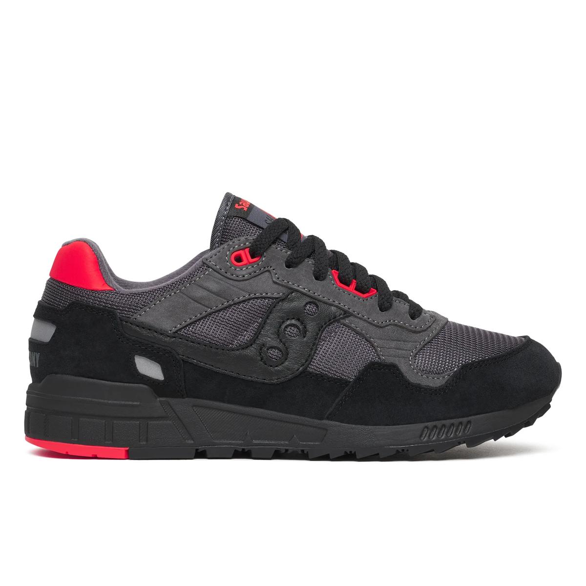 Shadow 5000, Gunmetal | Black, dynamic 1