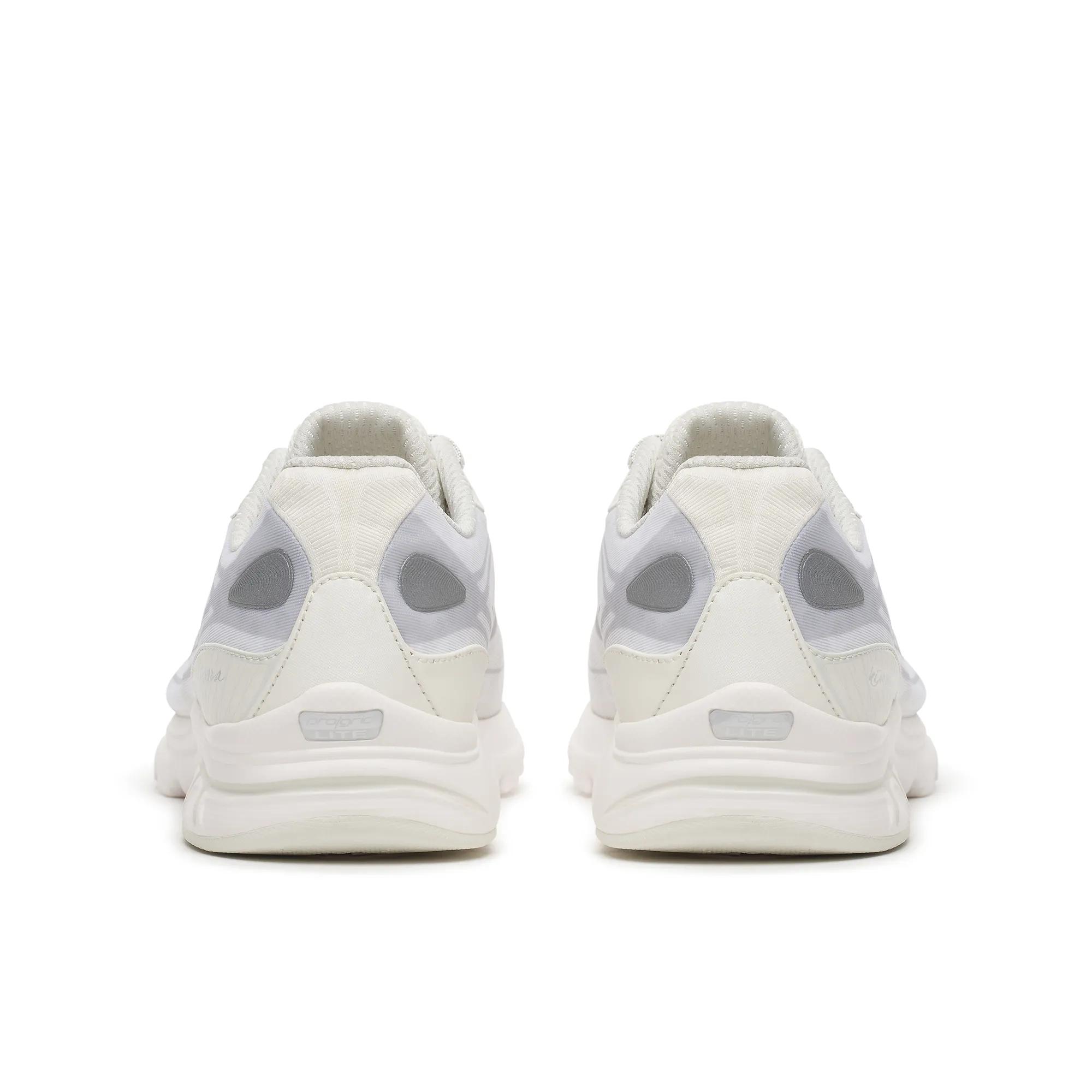 Kinvara 1, Ivory | Silver, dynamic 4