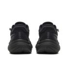 Triumph 24 GTX, Triple Black, dynamic 4