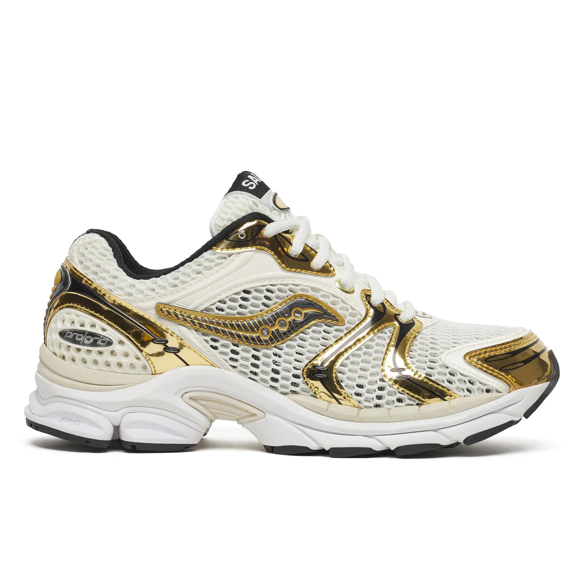 ProGrid Triumph 4, Egret | Black, dynamic 1