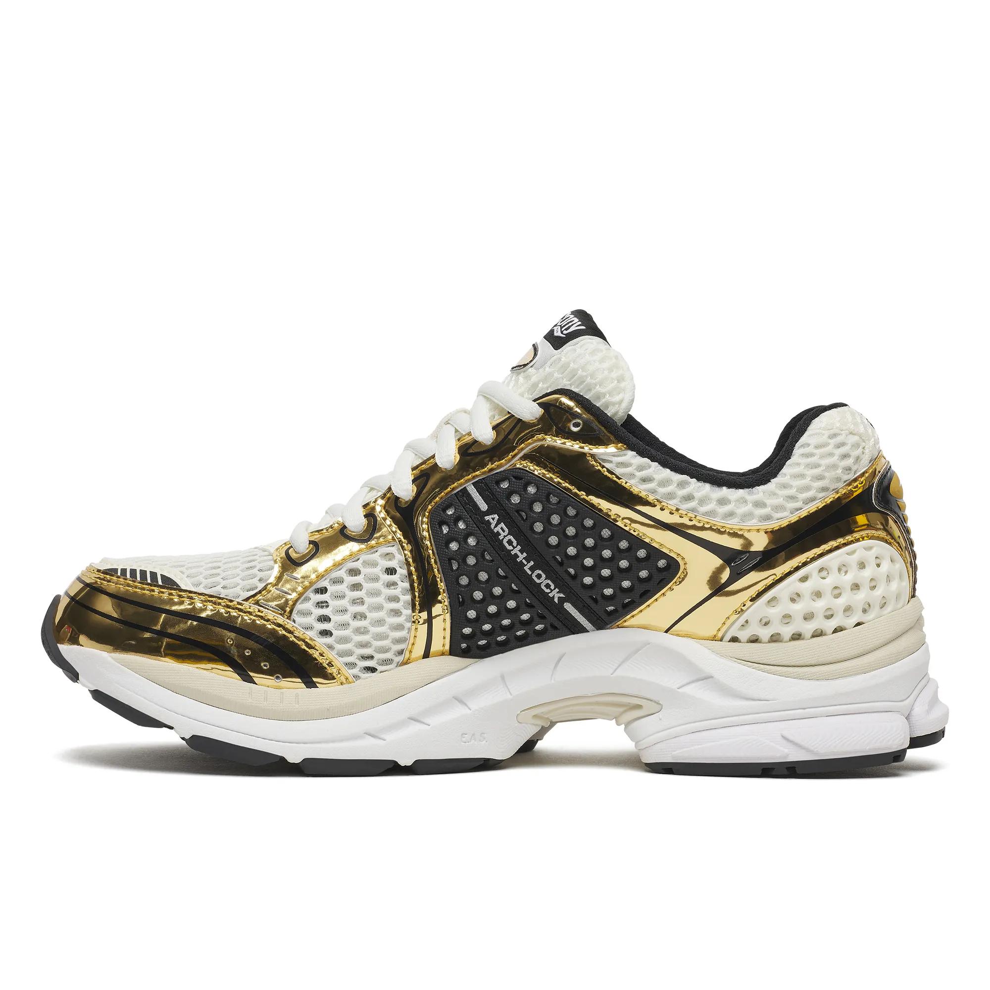 ProGrid Triumph 4, Egret | Black, dynamic 3