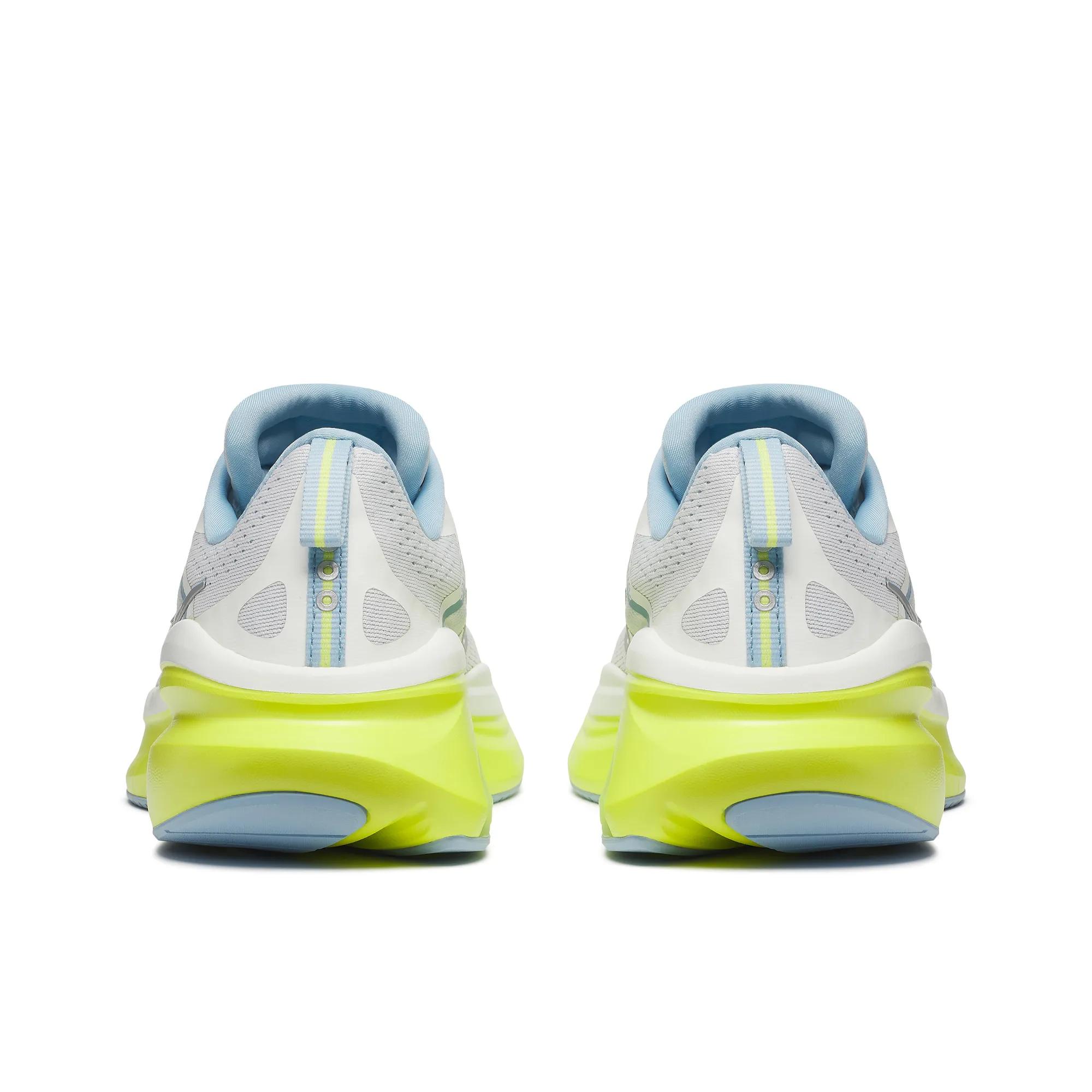 Omni 22, White | Sunny, dynamic 4