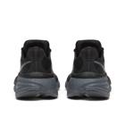 Hurricane 24, Black | Shadow, dynamic 4