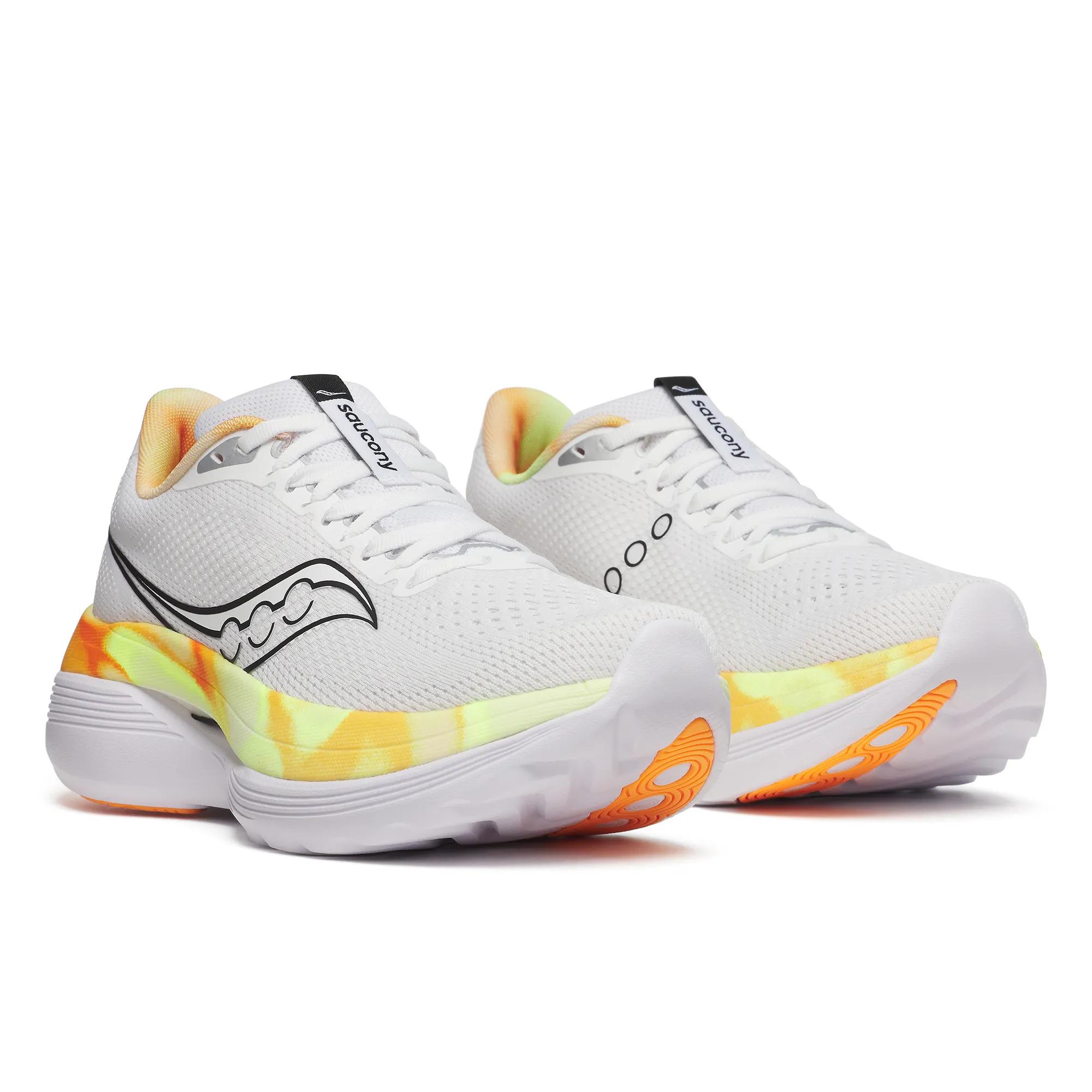 Endorphin Trainer, White | Black, dynamic 2