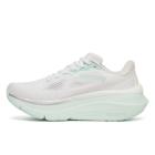 Guide 19 Wide, White | Hush, dynamic 3