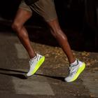 Triumph 22, Olivine, dynamic 7