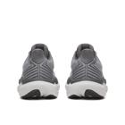 Triumph 23, Flint | Carbon, dynamic 4