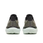 Triumph 23, Laurel | Black, dynamic 4