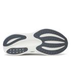 Triumph 23, Black | White, dynamic 6