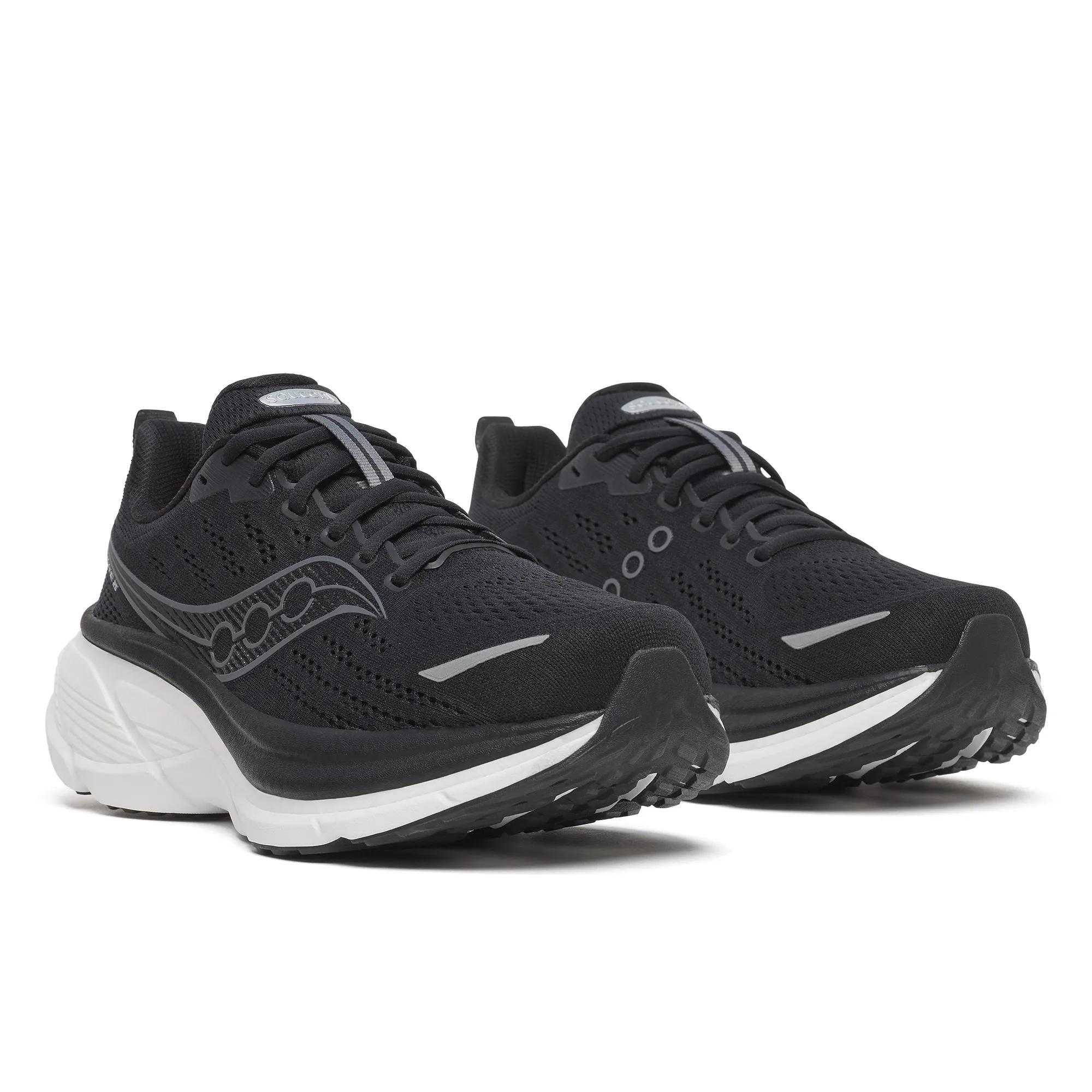 Hurricane 25 Wide, Black | White, dynamic 2