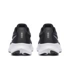 Cohesion 18 Wide, Black | White, dynamic 4