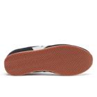 Vantage, Black | Gum, dynamic 6