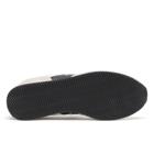 Vantage, White | Black, dynamic 6