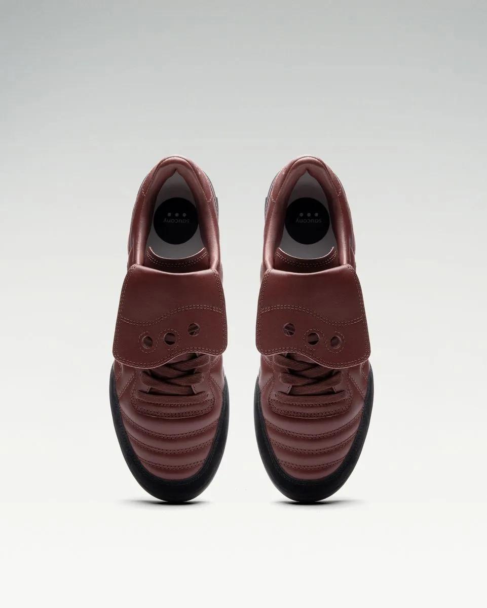 586i S, Currant | Black, dynamic 4