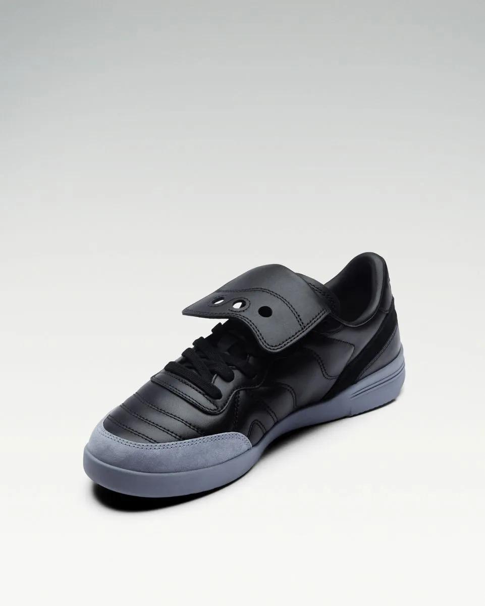 586i S, Black | Flint, dynamic 3