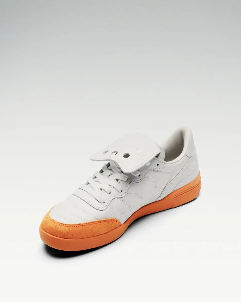 586i S, Ivory | Clay, dynamic 3