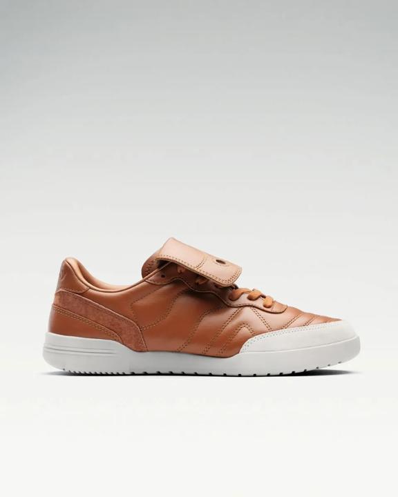 586i S, Adobe | Ivory, dynamic