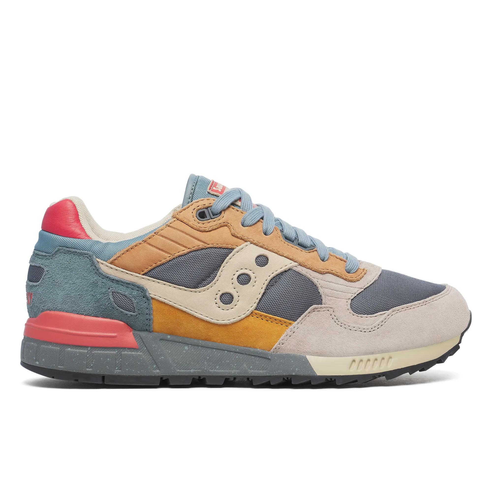 Saucony   Shadow 5000 Crafted Trainers - Grey  - Size UK 7