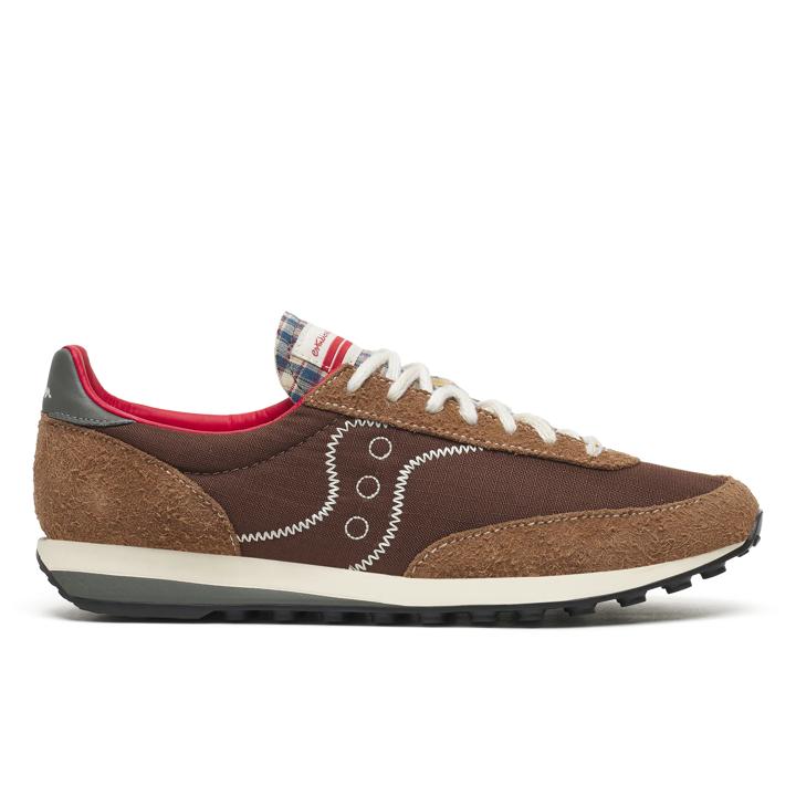Estudio Niksen X Saucony Trainer 80, Brown, dynamic