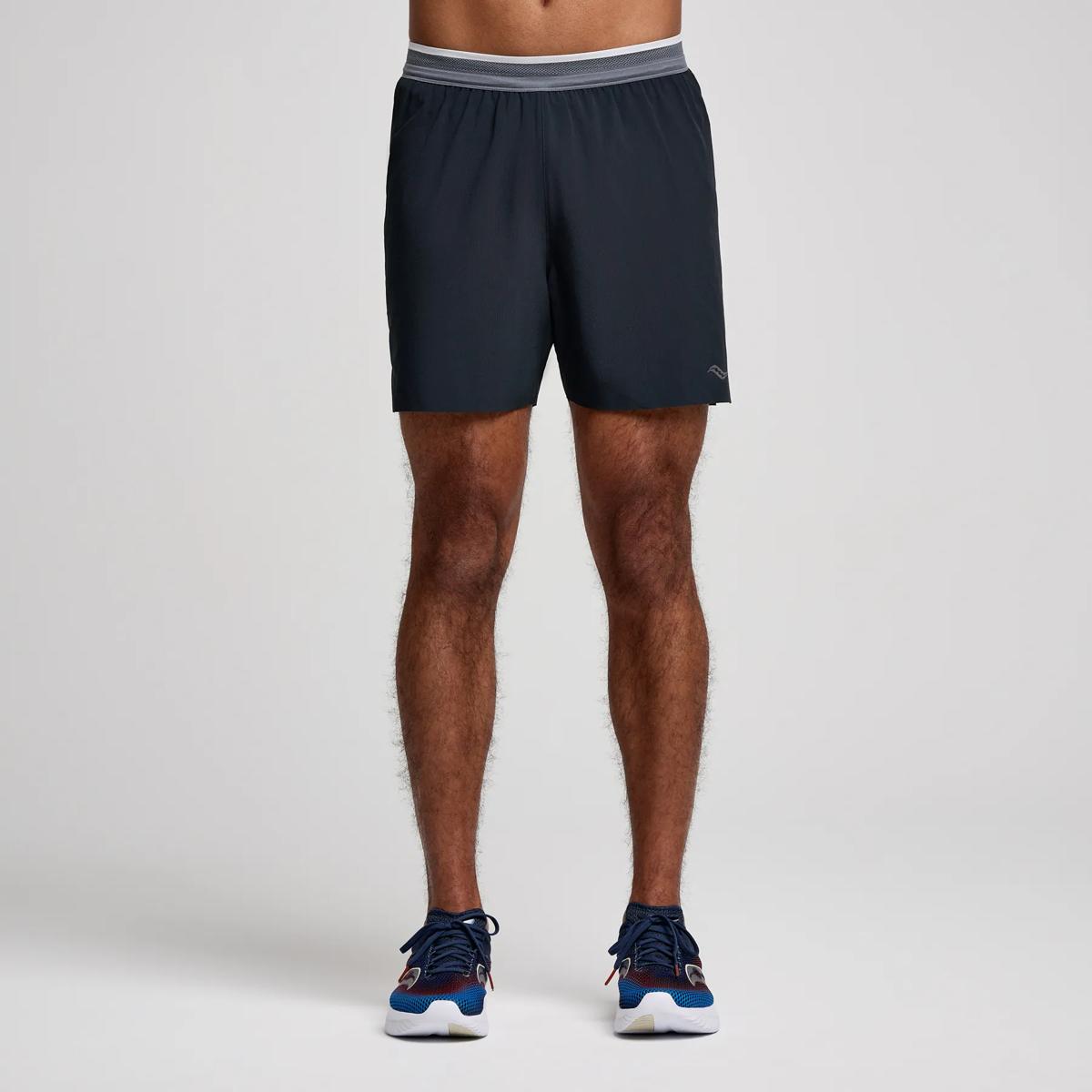 Kinvara 5" Short, Black, dynamic 1