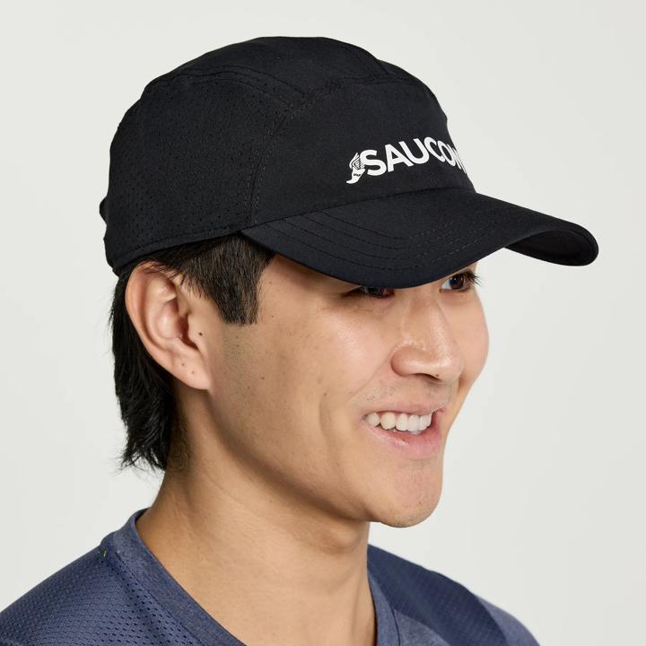 Outpace Hat, Black, dynamic