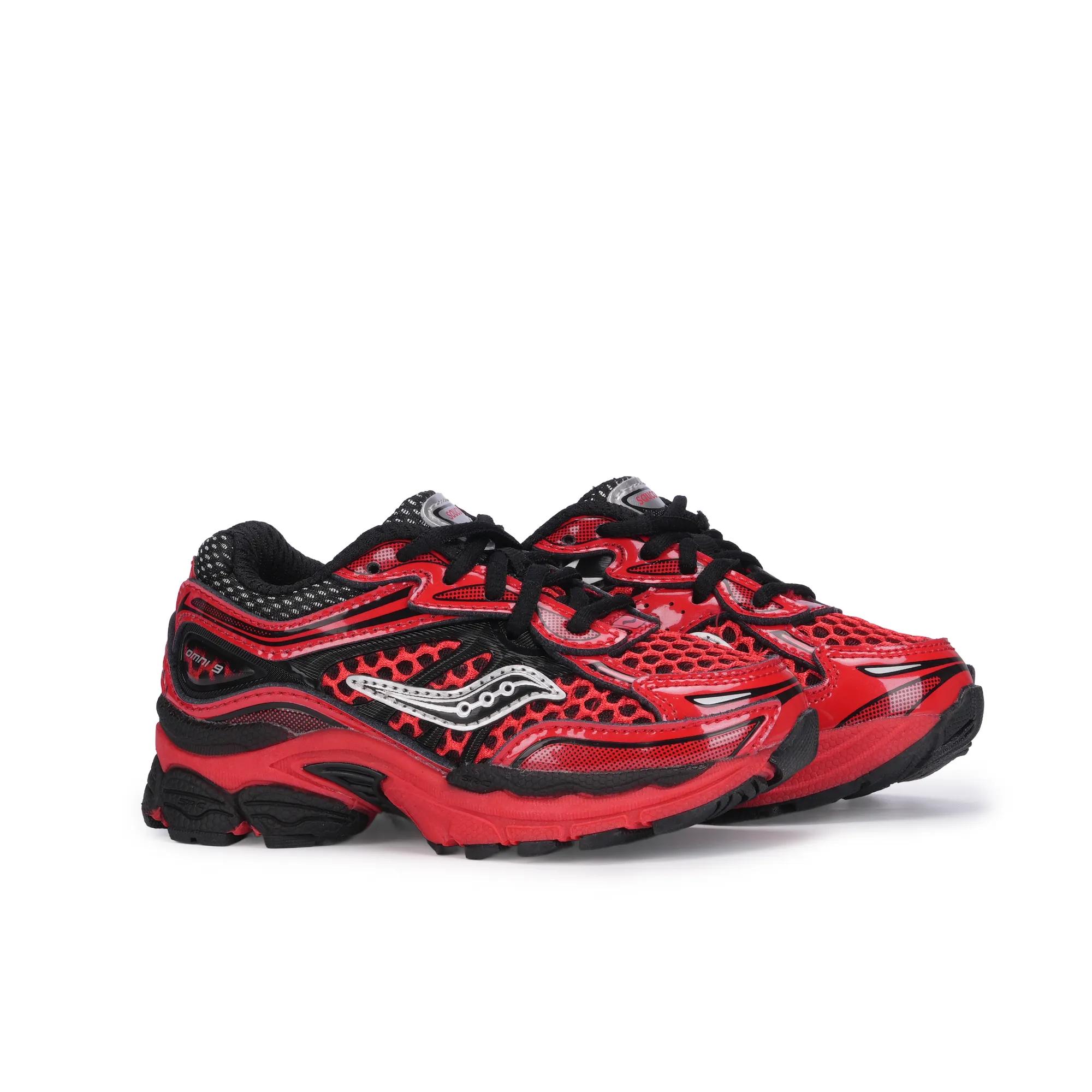 Omni 9 KDZ, Crimson/Black, dynamic 2