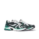 Triumph 4 KDZ, Pine Green/Black, dynamic 2
