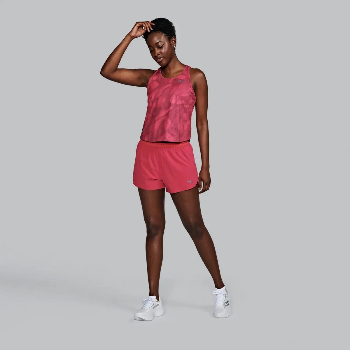 Kinvara Keyhole Tank, Magenta Graphic, dynamic 1