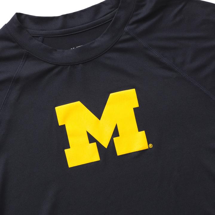 ウェア slyva Wolverine X Valiant U of M Sun Stop Eco Long Sleeve Tee
