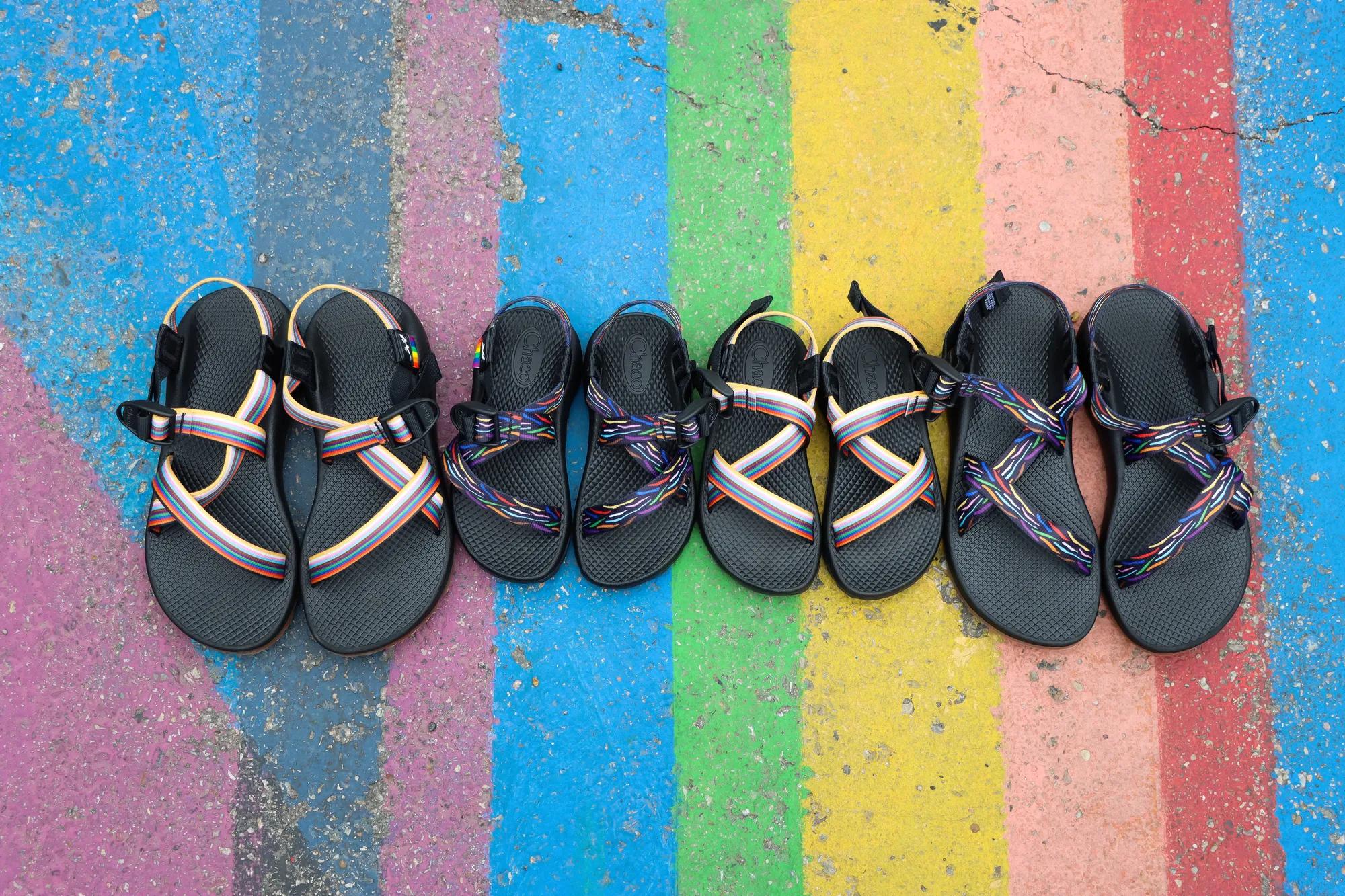 Z/1 EcoTread&trade; Sandal, Pride - Confetti Rainbow, dynamic 3