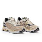 Highsnobiety X Saucony ProGrid Paramount, Oatmeal | Black, dynamic 2