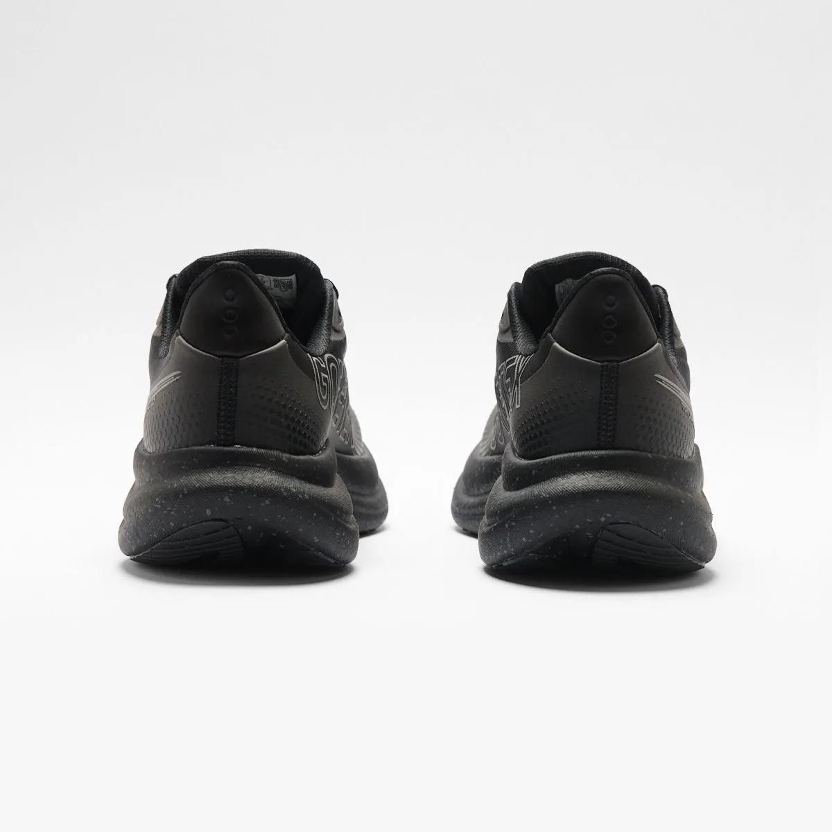 Triumph 23 GTX, Triple Black, dynamic 4