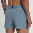 Outpace 2.5" Split Short, Windward, dynamic 3