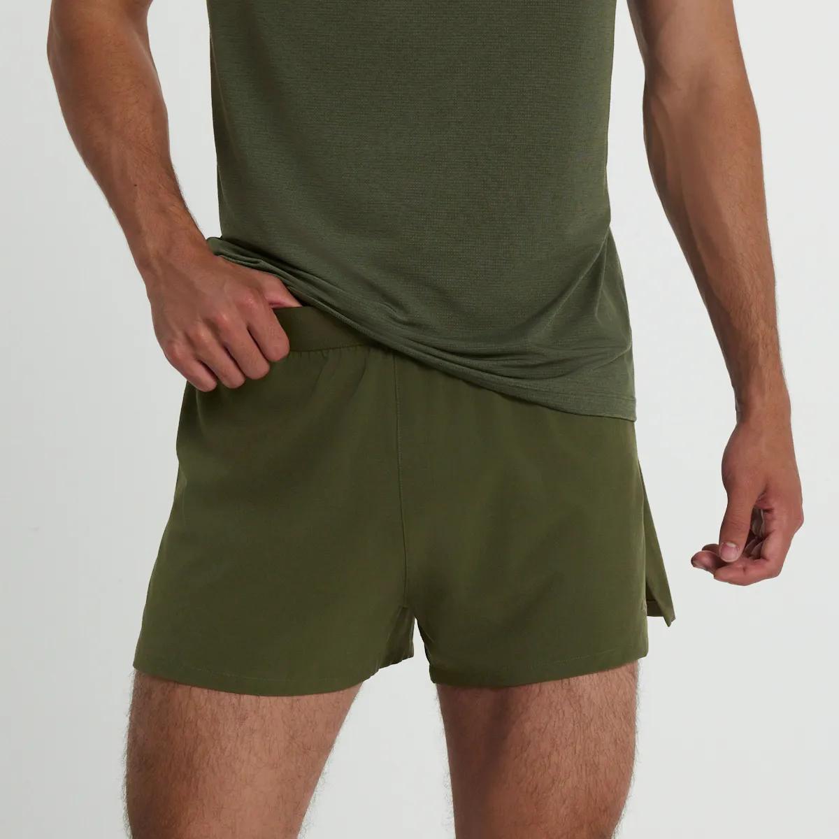 Outpace 2.5" Split Short, Fatigue, dynamic 1